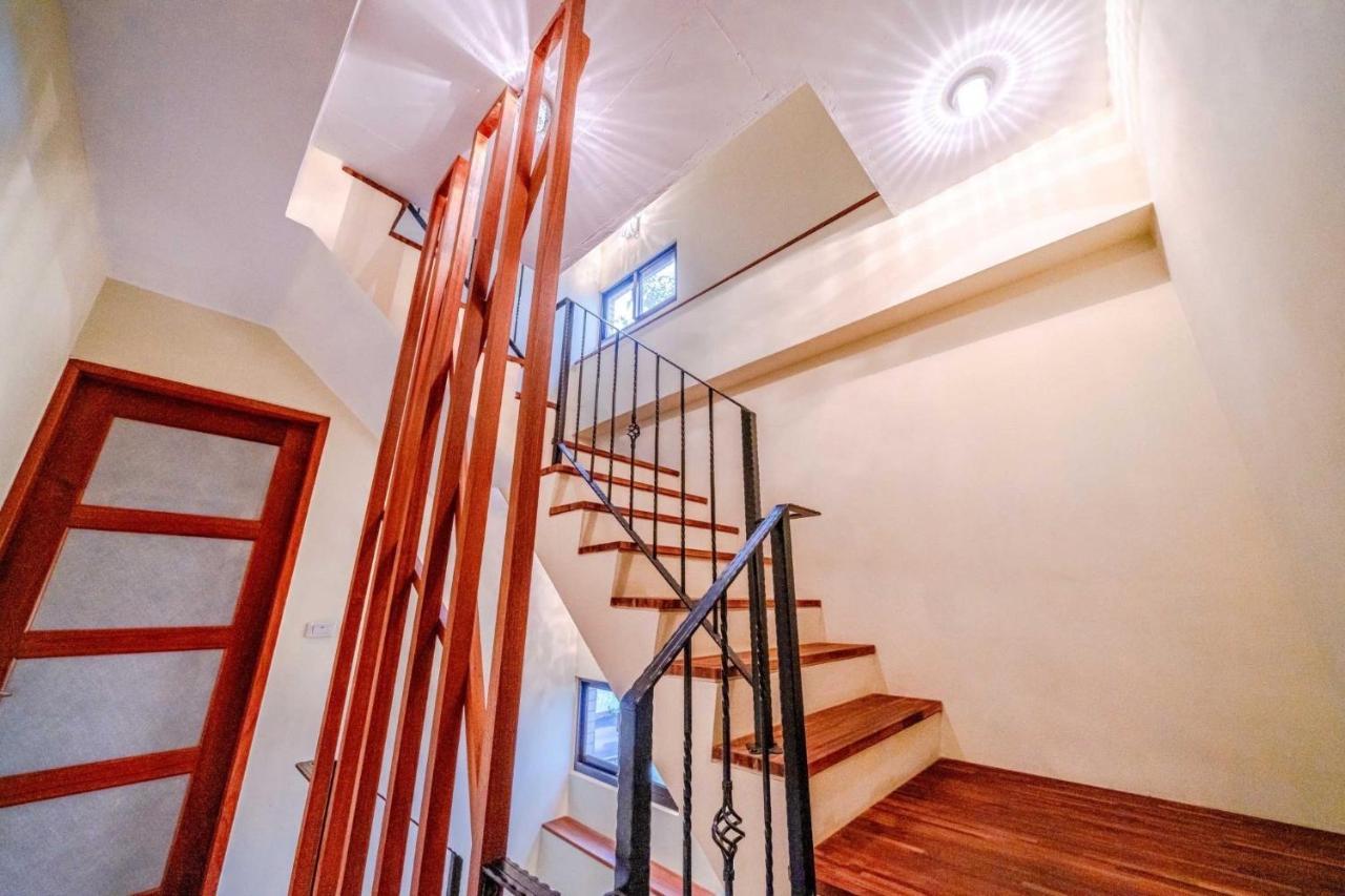 Puzzle Home Stay Wujie Εξωτερικό φωτογραφία